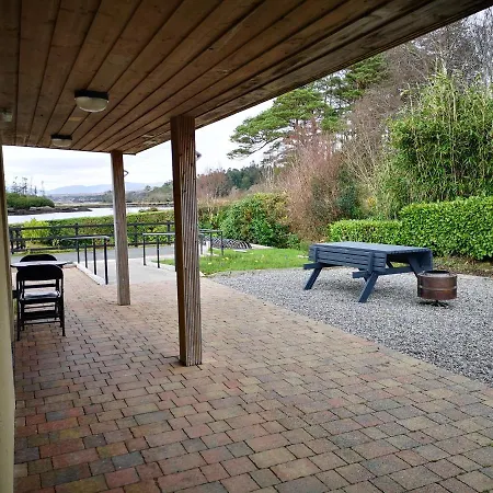 Old Post Office Studio * Killarney